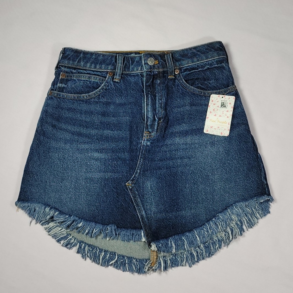 NEW Free People Bailey Denim Mini Skirt Size 25